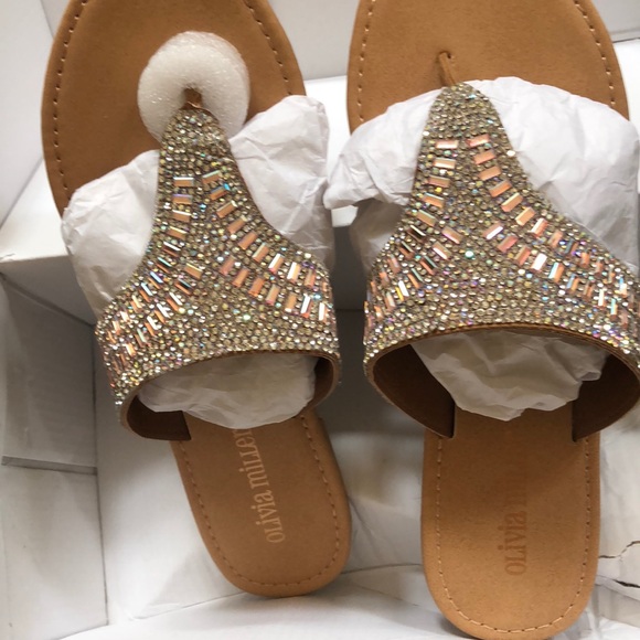 Beautiful sparking sandals . Olivia Miller. Size 8 - Picture 1 of 3